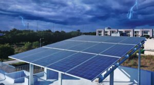 do solar panels work on cloudy days